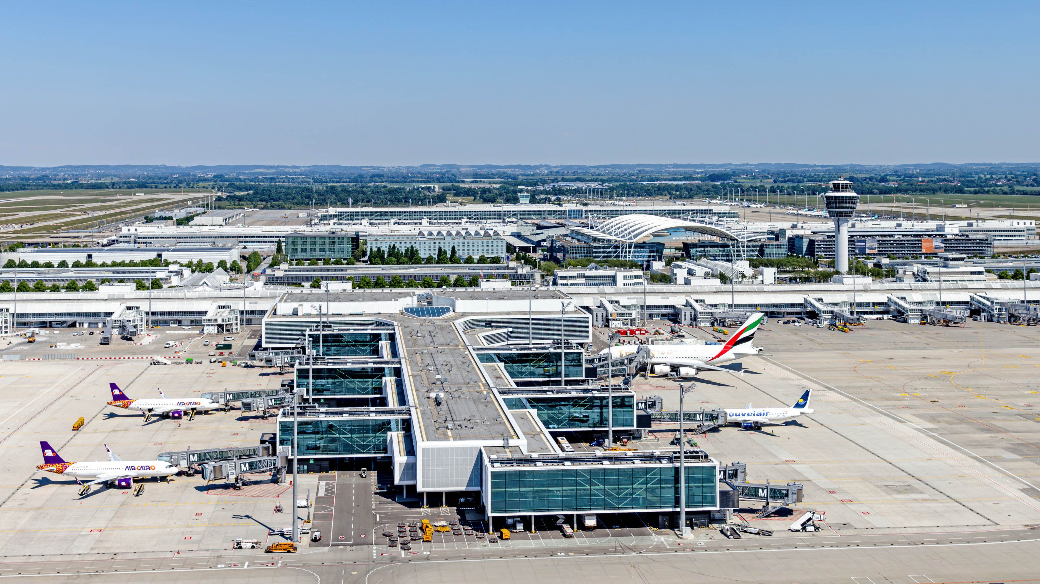 Fotogalerie Terminal 1-Pier Flughafen München: Außenansicht des neuen Terminal 1-Piers